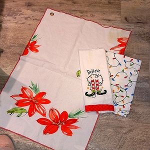 3 Christmas theme towels